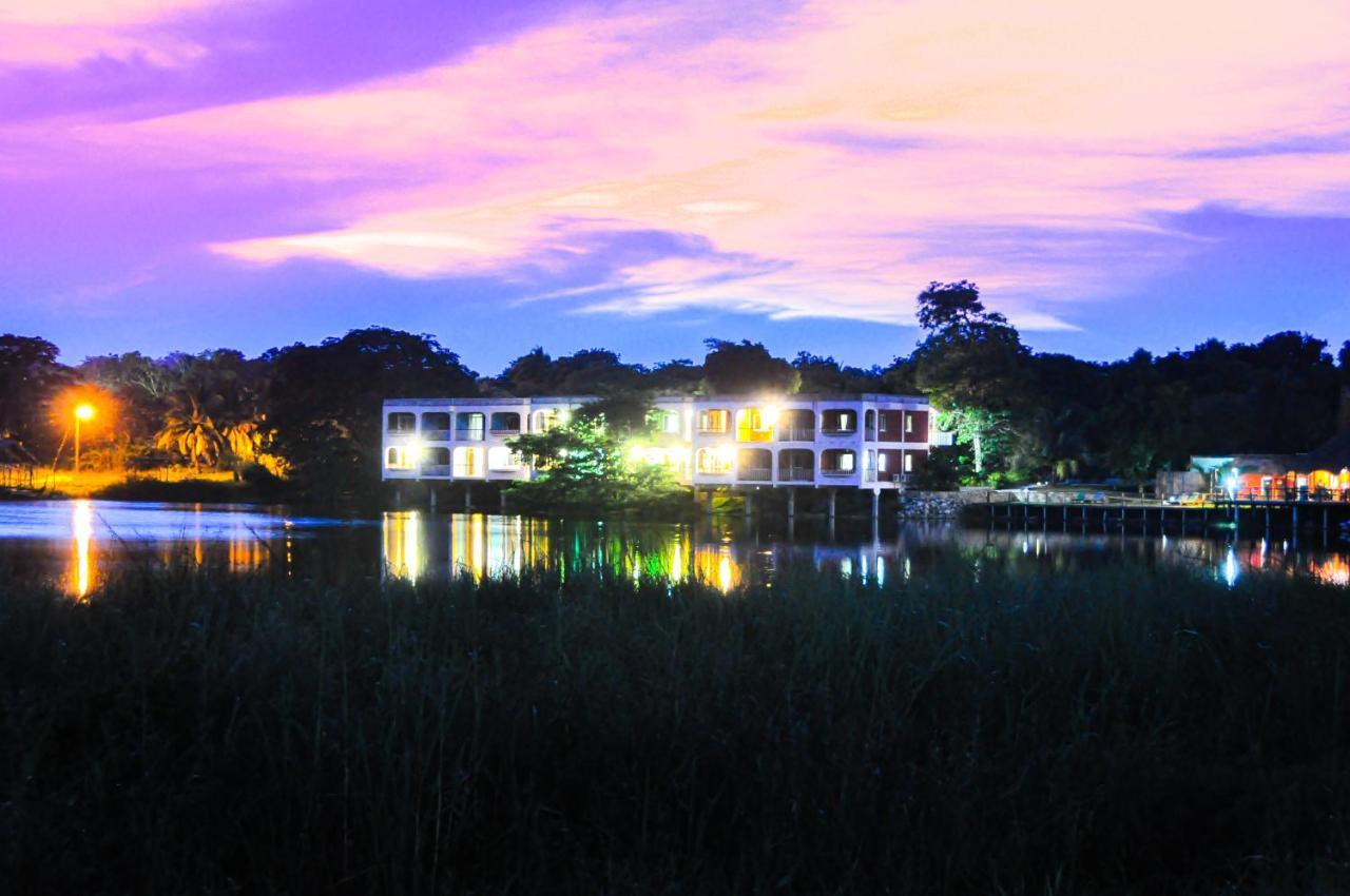 Lamanai Hotel & Marina Orange Walk Town Exterior photo